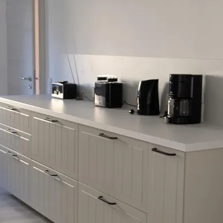 Moderne 3-zimmer-ferienwohnung Direkt Am Saaleradwanderweg Apartament