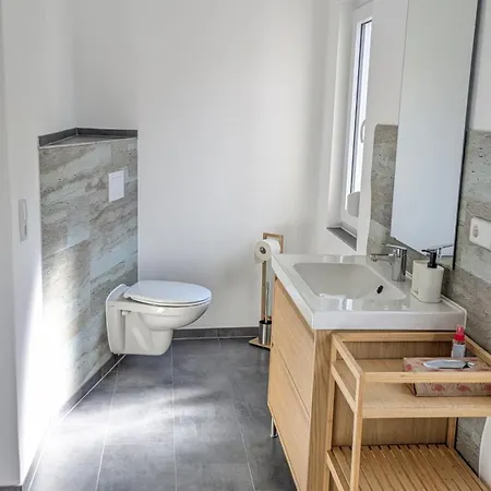 Moderne 3-zimmer-ferienwohnung Direkt Am Saaleradwanderweg Apartament Halle (Saale)