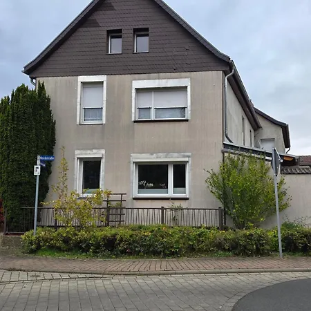 Moderne 3-zimmer-ferienwohnung Direkt Am Saaleradwanderweg Apartament