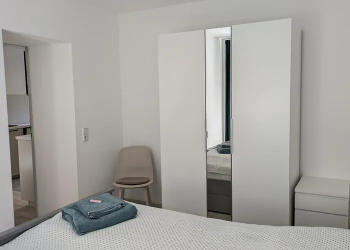 Moderne 3-zimmer-ferienwohnung Direkt Am Saaleradwanderweg Daire Halle (Saale)