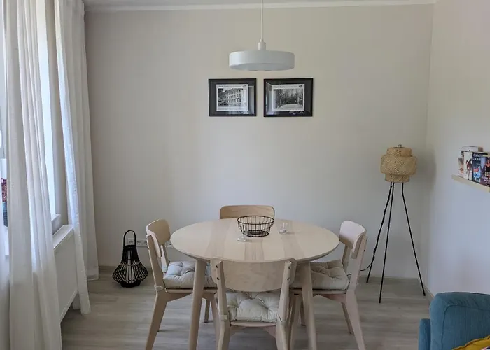 アパート Moderne 3-zimmer-ferienwohnung Direkt Am Saaleradwanderweg